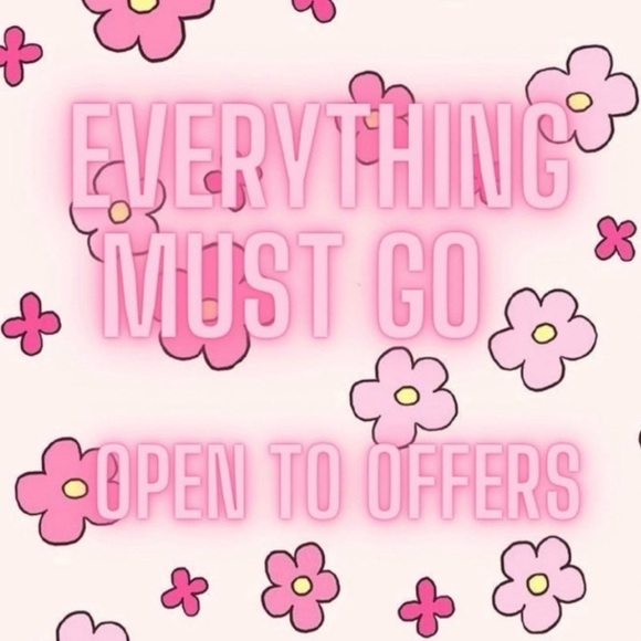 Handbags - CLOSING CLOSET!